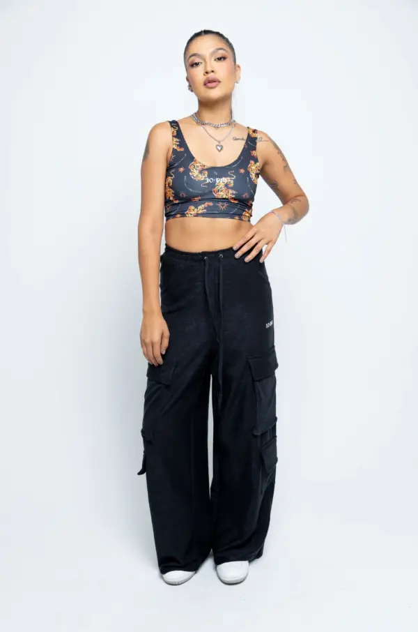 Alternative view of Tiger top