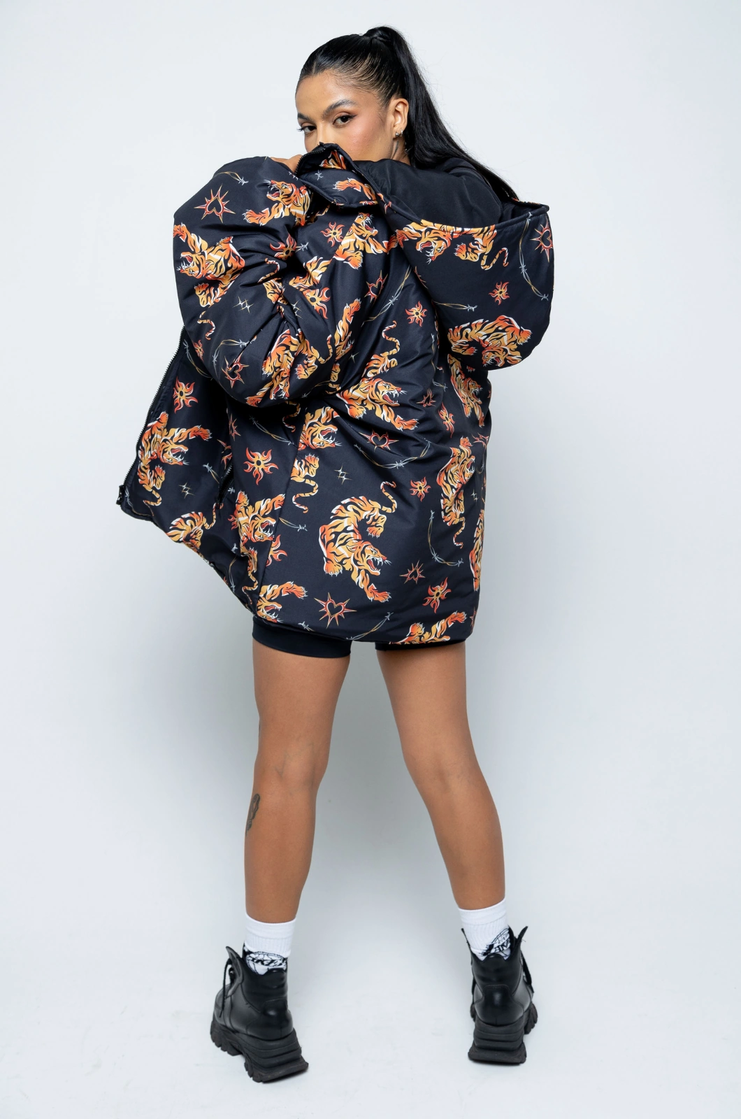 Rebel Hearts Puffer jacket - Image 8