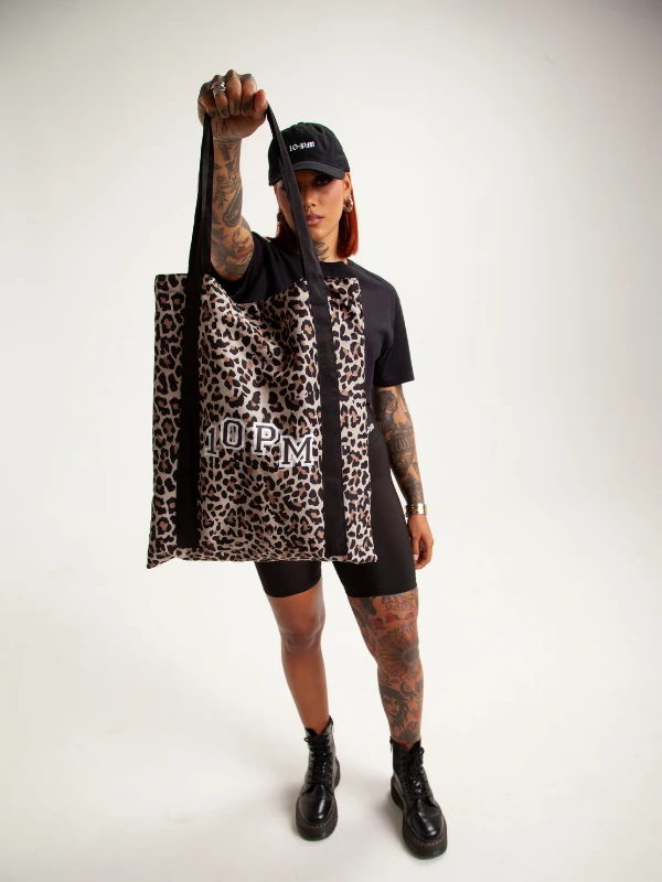 Alternative view of Leopard tote bag
