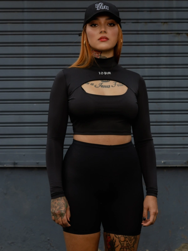 Black cropped - Image 3