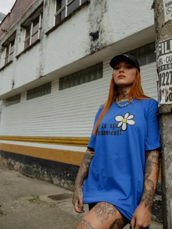 Alternative view of It´s the moment oversize - Blue