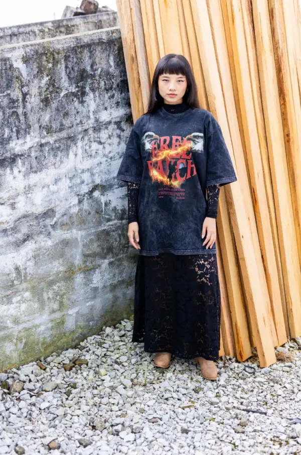 Alternative view of Free ranch oversized t-shirt