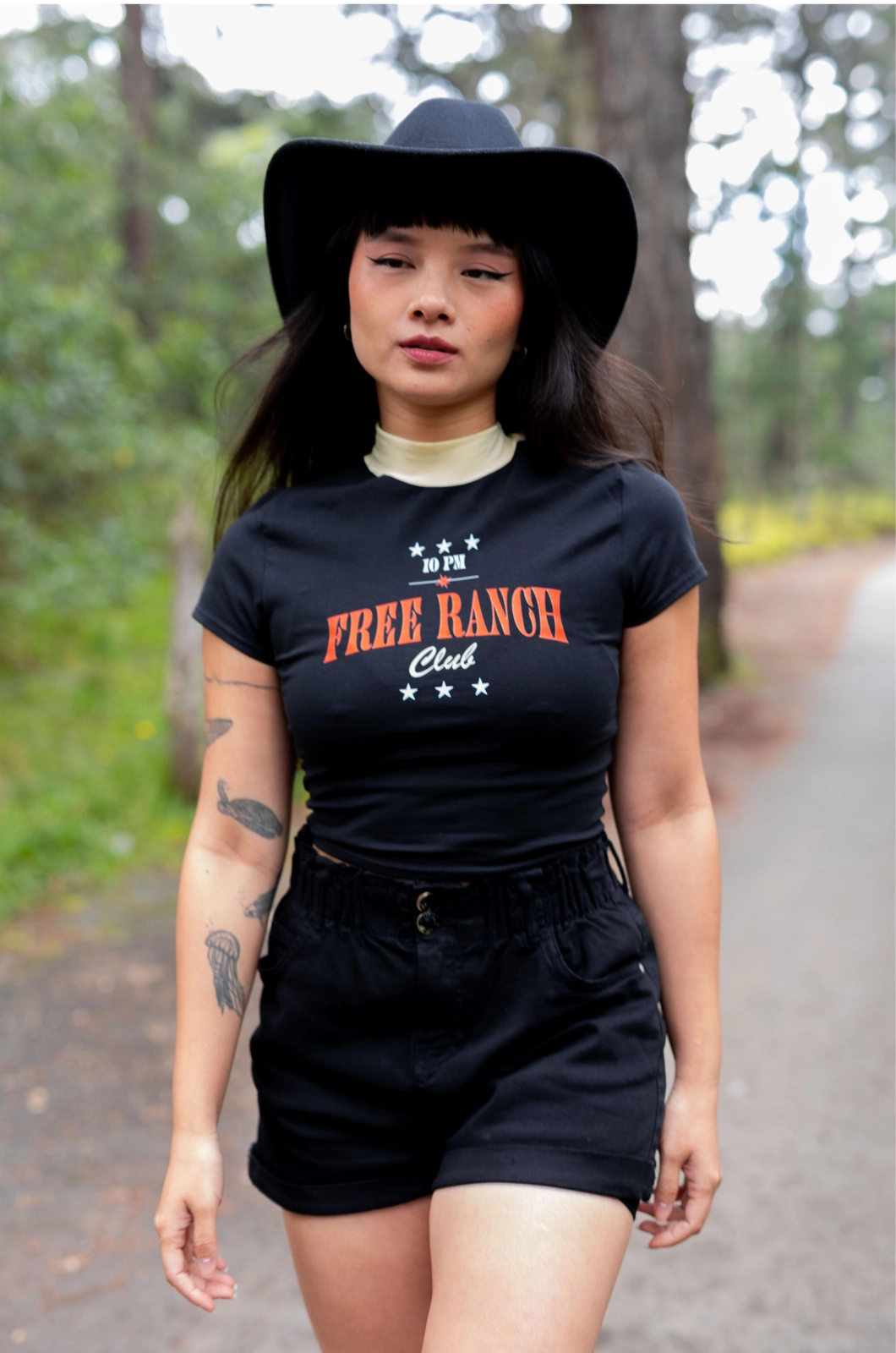 Free ranch basic croptop - Negro - Image 4